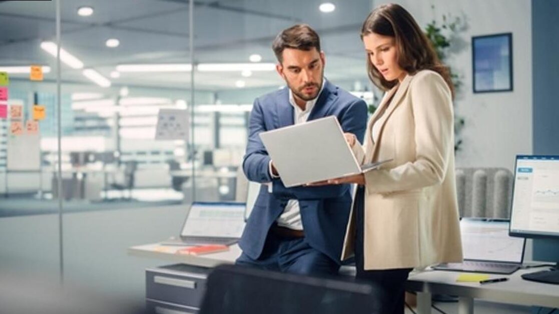 Vestimenta para entrevista de trabajo: 3 tipos diferentes